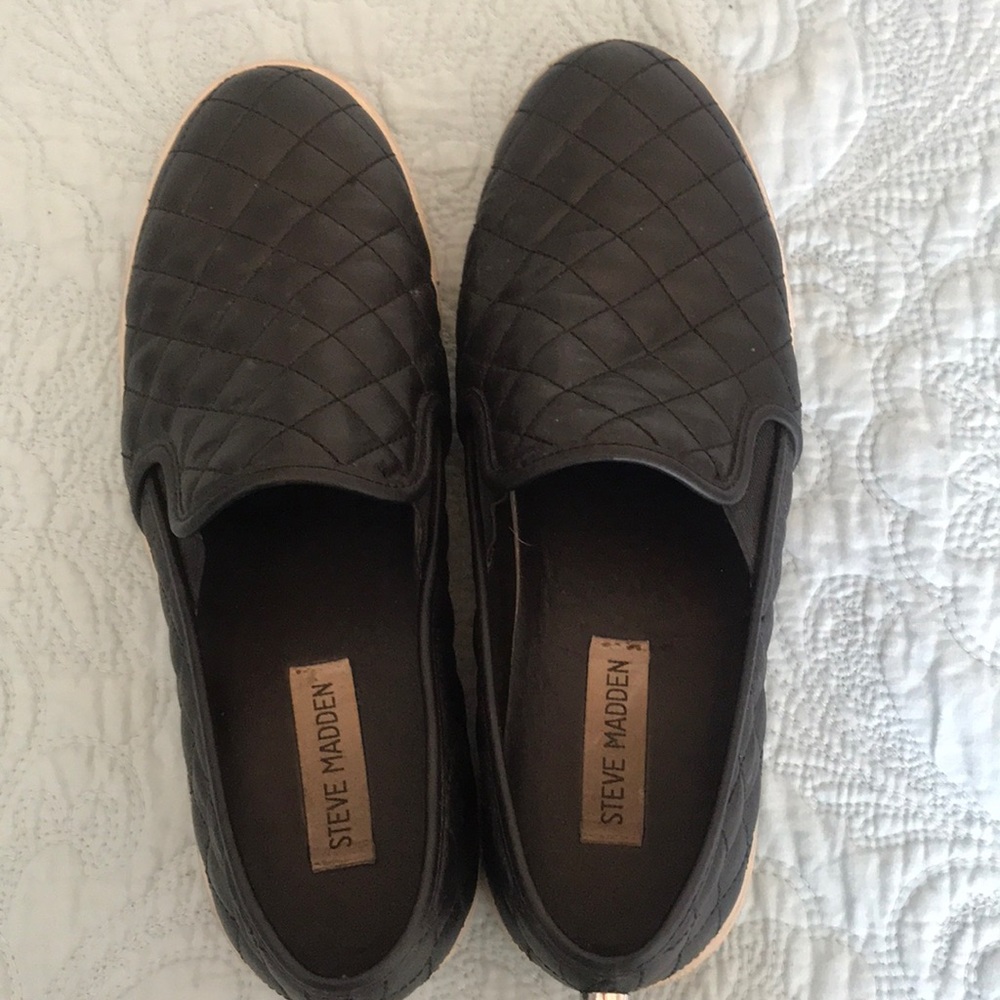 Steve Madden leather quilt slip ons